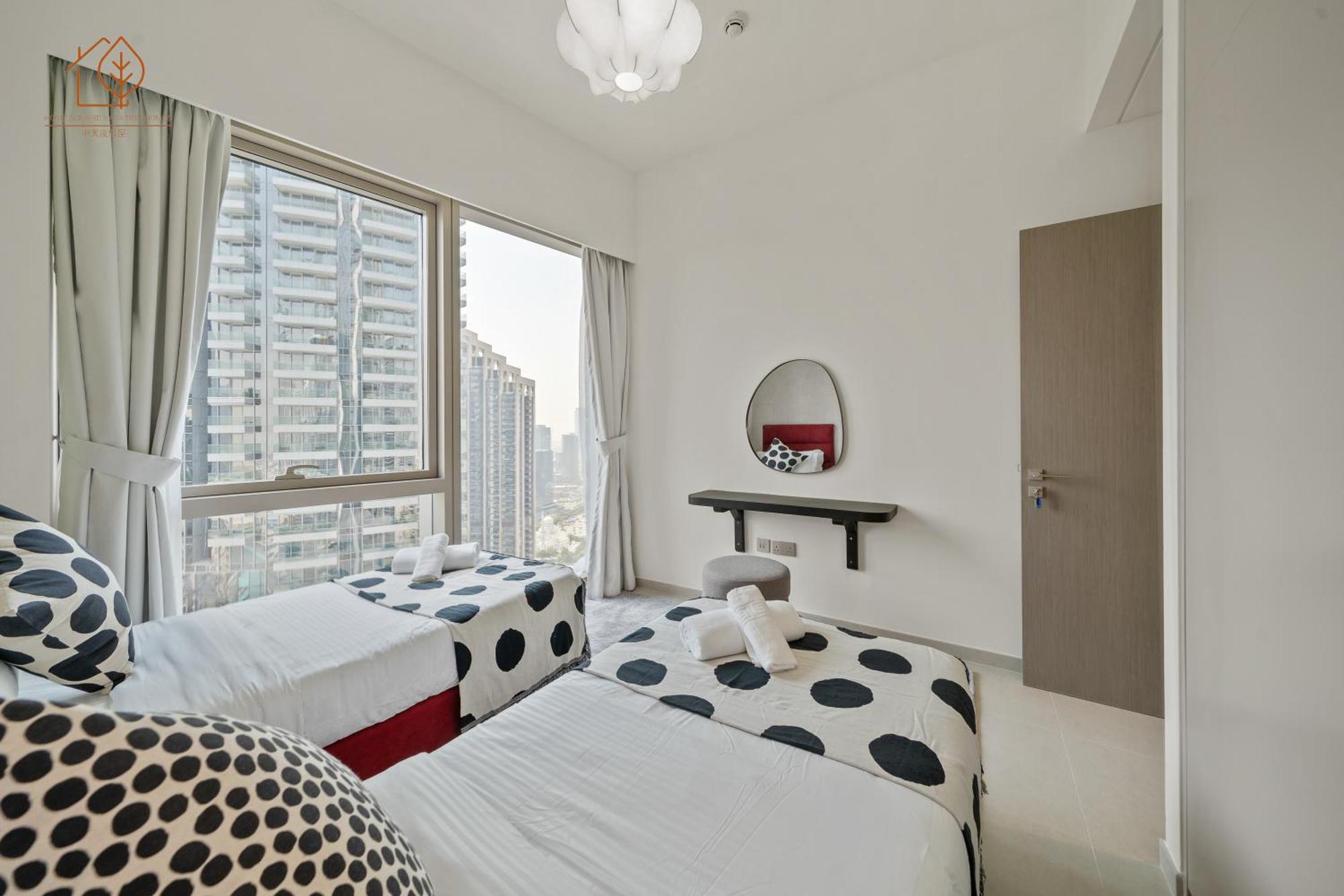 Chic Home With Great Views Near Burj Khalifa 197Gr-2 ดูไบ ภายนอก รูปภาพ